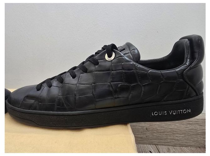Sneaker Louis Vuitton Frontrow Pelle Coccodrillo Nera Nero - vista 16
