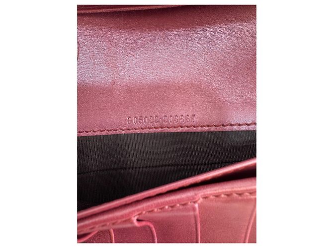 Cartera larga de cuero patentado Microguccissima rosa de Gucci - vista 12