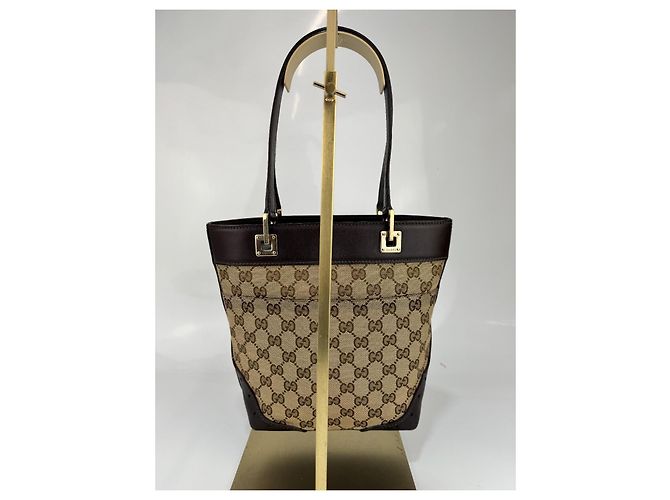 La tote Gucci presenta la tela GG originale del marchio Marrone - vista 5