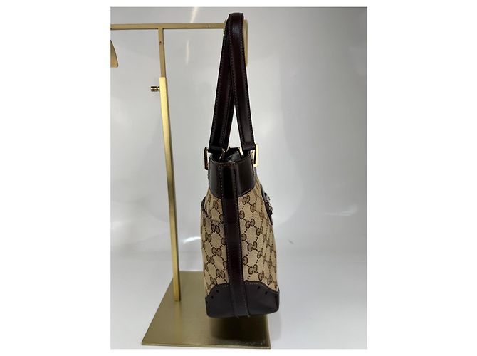 La tote Gucci presenta la tela GG originale del marchio Marrone - vista 6