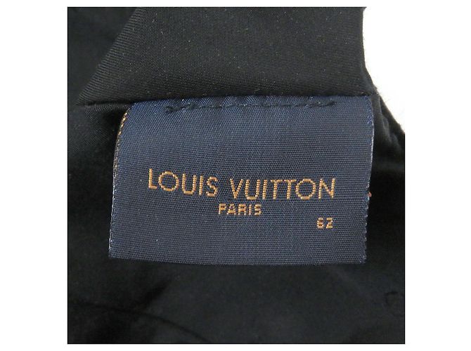 Baseballkappe aus Leder Monogram Shadow von Louis Vuitton Schwarz - Ansicht 6