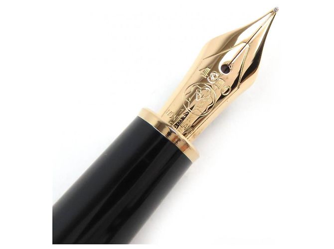 Pluma Montblanc Meisterstück 14K Negro Dorado - vista 4