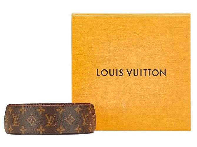 Louis Vuitton Vivienne Ceramic Plate Set White - view 9