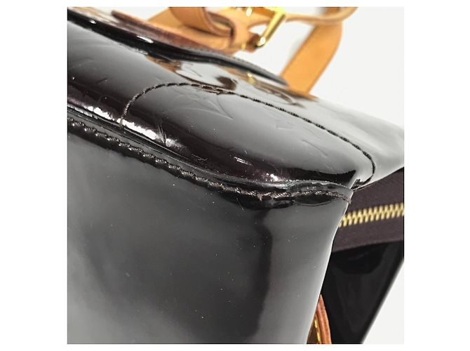 Borsa a Spalla Rosewood Avenue in Monogram Vernis Louis Vuitton Bordò Porpora Monogramma - vista 9
