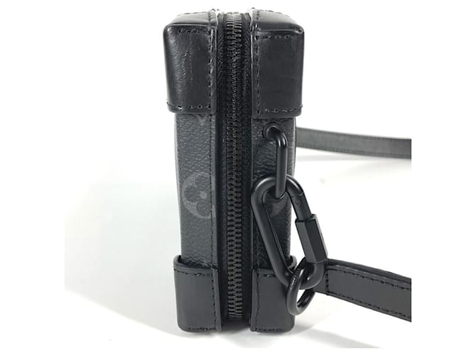 Billetera Soft Trunk Monogram Eclipse Louis Vuitton Negro Monograma - vista 4
