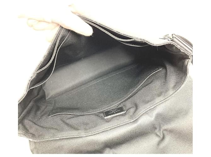 Borsa a Spalla District PM in Monogram Eclipse di Louis Vuitton Nero Monogramma - vista 10