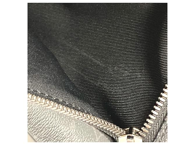 Borsa a Spalla District PM in Monogram Eclipse di Louis Vuitton Nero Monogramma - vista 18