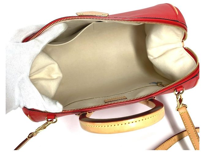 Bolso 2 en 1 PM Epi de Louis Vuitton Roja - vista 11