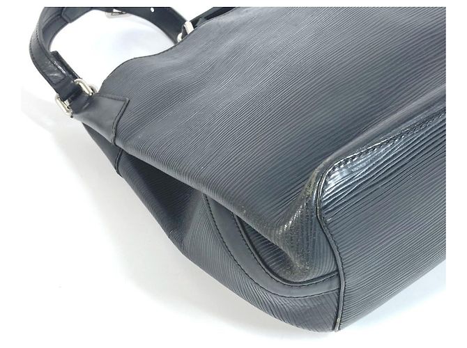 Borsa a Spalla Mandala MM Epi Louis Vuitton Nero - vista 8