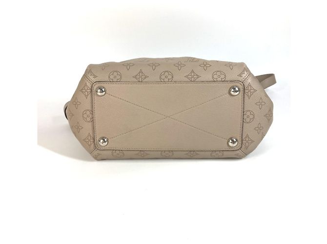 Borsa Tote Louis Vuitton Monogram Mahina Babylon PM Beige - vista 5