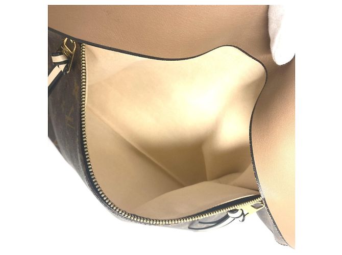 Borsa hobo/spalla Tuileries Monogram Louis Vuitton Marrone Beige Monogramma - vista 18