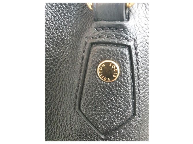 Louis Vuitton Bagatelle Empreinte Leder Schwarz Schultertasche - Ansicht 3
