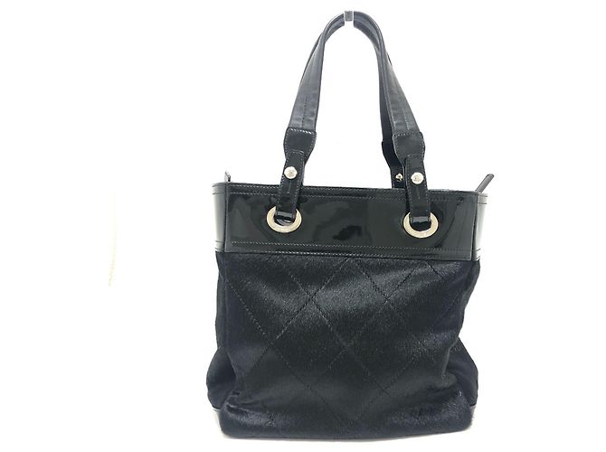Chanel Tote Bag aus Leder mit schwarzem Emaille-Finish - Ansicht 2