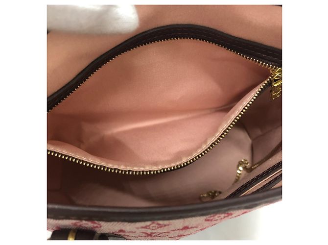 Borsa Mini Bucket PM Monogram Louis Vuitton con pochette Rosa Rosso Monogramma - vista 10