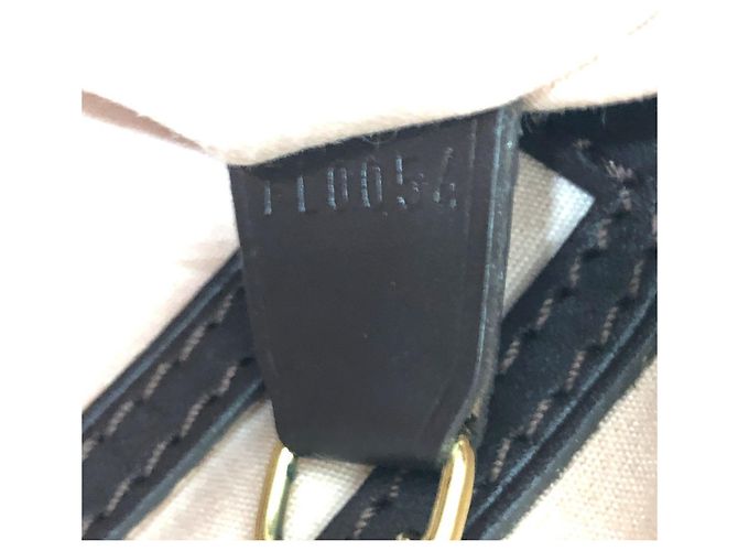 Borsa Mini Bucket PM Monogram Louis Vuitton con pochette Rosa Rosso Monogramma - vista 14