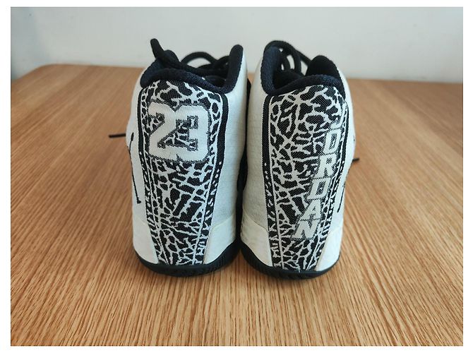 Nike jordan XX9 Russell Westbrook black and white Stampa zebra - vista 3