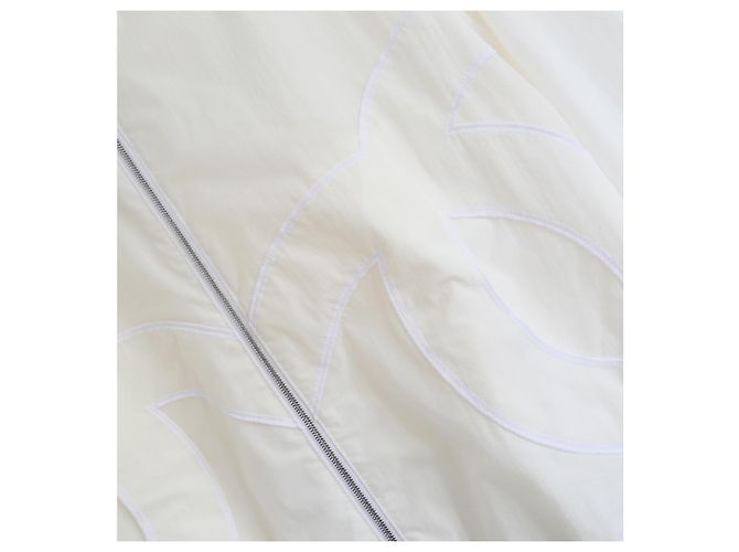 Giacca a vento CC Applicata Chanel Primavera 2018 Crudo - vista 4