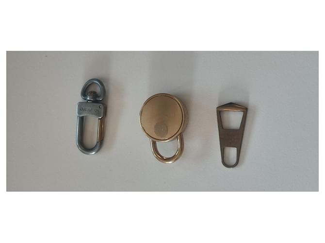 Louis Vuitton Lot accessoires sac à main Argenté Doré - vue 5