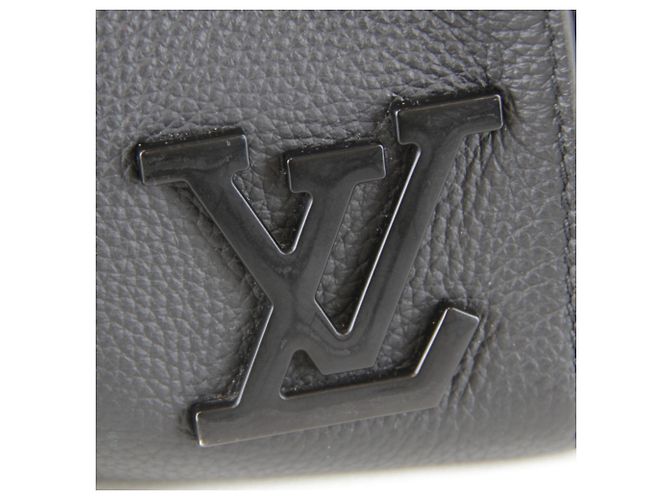 Borsa a Spalla Louis Vuitton Aerogram City Keepall M59255 Nero - vista 6
