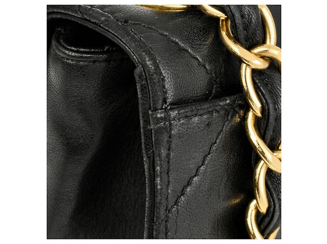 Borsa a Spalla Chanel Matelassé Coco Mark con Catena Nero - vista 9