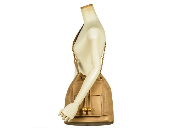 Borsa a spalla in pelle caviar beige Chanel - vista 8