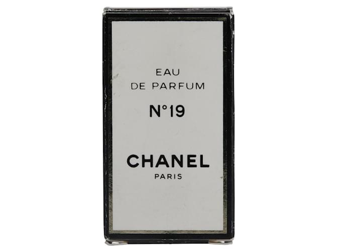 Collier Eau de Parfum Chanel No. 19 - vue 6