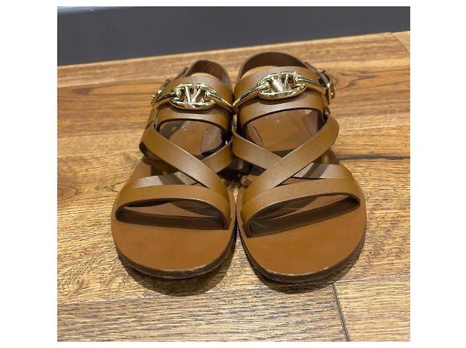Valentino Garavani V logo Sandals 39 Marrone - vista 8