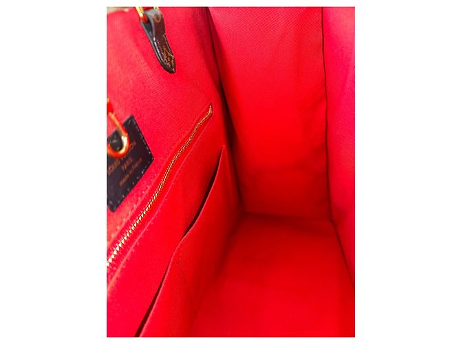 Borsa Onthego Louis Vuitton Marrone - vista 10