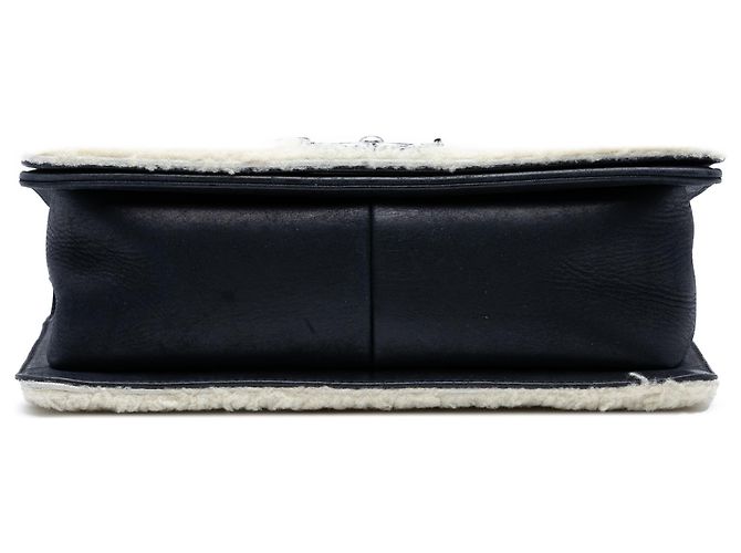 Chanel Schwarz Alt Mittel Bicolor Shearling Boy Flap - Ansicht 3