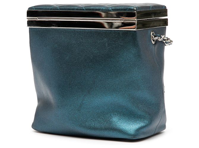 Borsa Vanity in Pelle di Vitello Metallica Blu CC di Chanel - vista 2