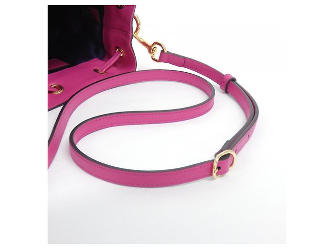 Borsa a spalla in pelle matelassé GG di Gucci Rosa - vista 6