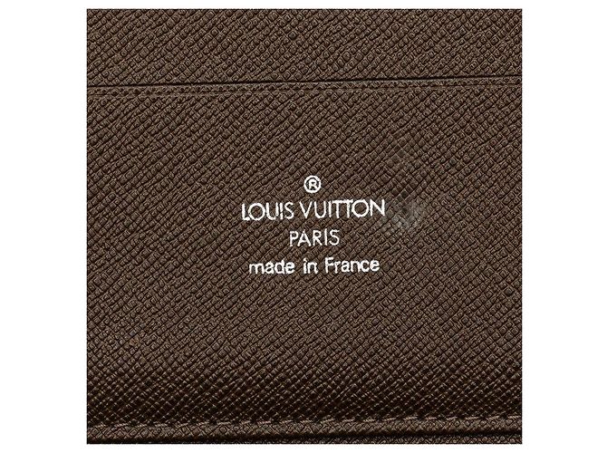 Cartera larga Organizer Atoll Taiga Louis Vuitton Castaño - vista 10
