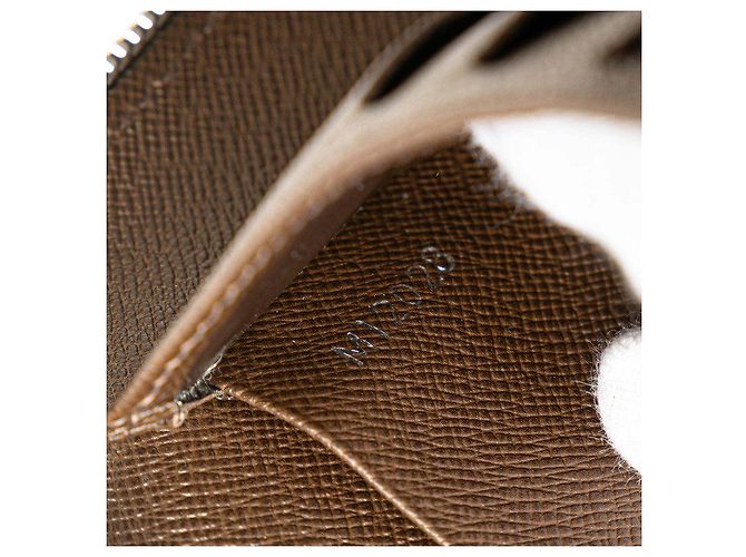 Cartera larga Organizer Atoll Taiga Louis Vuitton Castaño - vista 11
