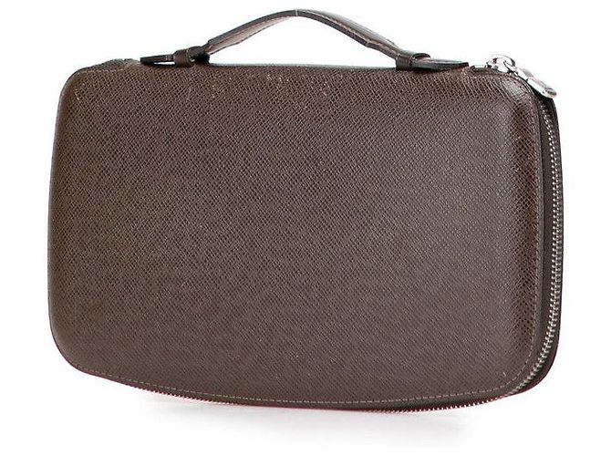 Cartera larga Organizer Atoll Taiga Louis Vuitton Castaño - vista 2