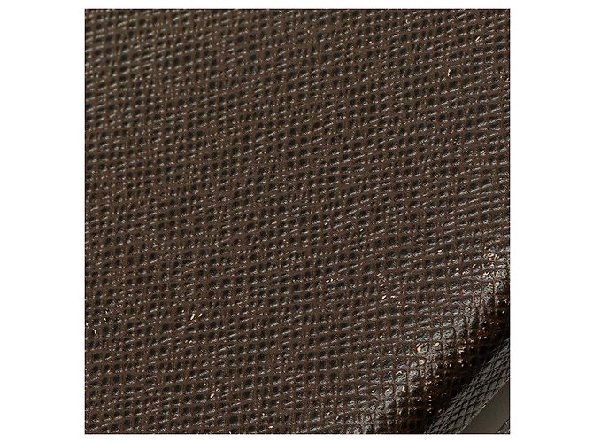 Cartera larga Organizer Atoll Taiga Louis Vuitton Castaño - vista 5