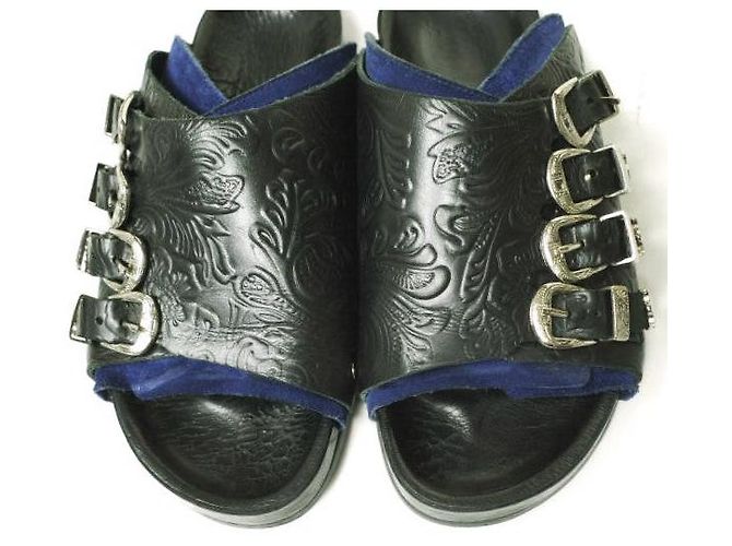Autre Marque Leder-Sandalette mit geprägter Metallschnalle TOGA PULLA Schwarz Marineblau - Ansicht 5