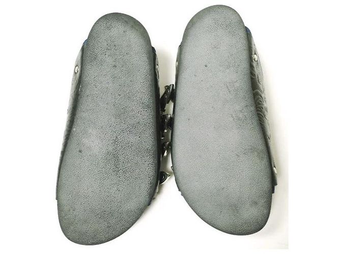 Autre Marque Leder-Sandalette mit geprägter Metallschnalle TOGA PULLA Schwarz Marineblau - Ansicht 9