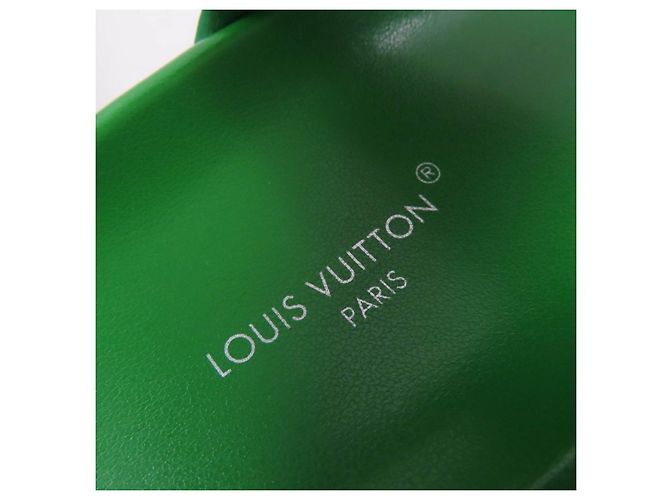 Lackleder-Sandalen Louis Vuitton 1AB17J Grün - Ansicht 10
