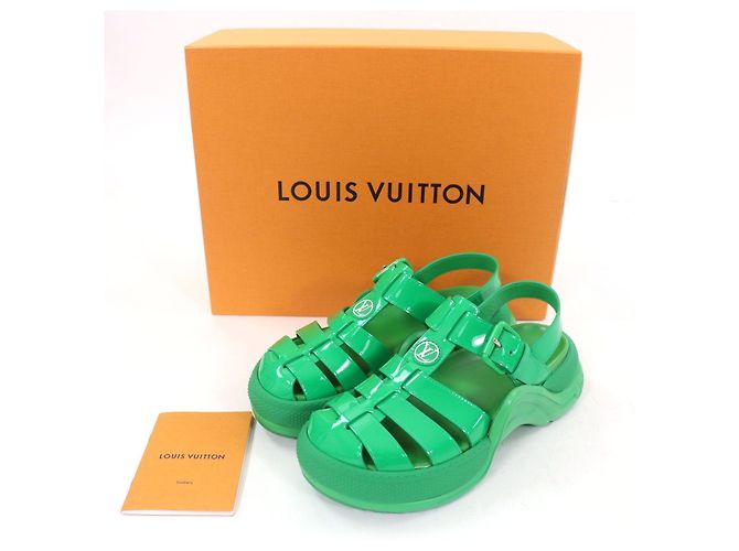 Lackleder-Sandalen Louis Vuitton 1AB17J Grün - Ansicht 2