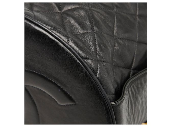 Bolso de cadena con drawstring matelassé Coco Mark de CHANEL Negro - vista 4