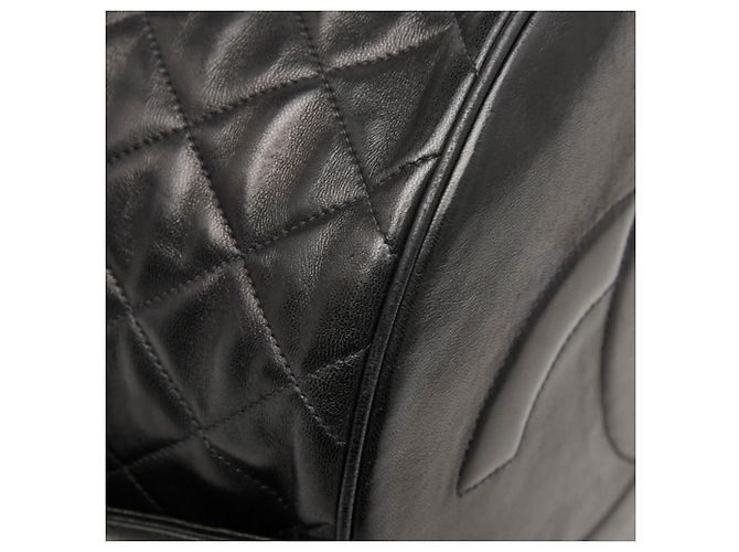 Bolso de cadena con drawstring matelassé Coco Mark de CHANEL Negro - vista 5