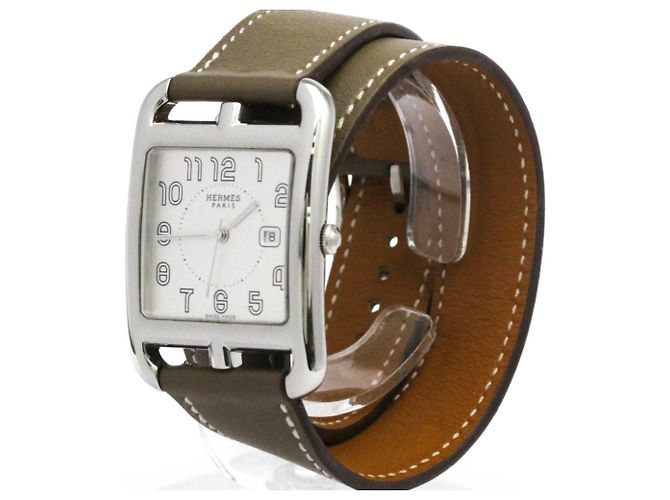 Relógio masculino em aço e couro Hermès Cape Cod Quartz CC2.710 - vista 2