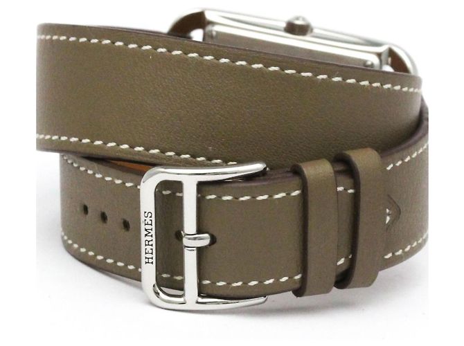 Relógio masculino em aço e couro Hermès Cape Cod Quartz CC2.710 - vista 5