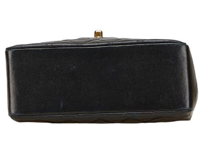 Timeless Borsa a mano Chanel Matelassé Coco Mark Nero - vista 3