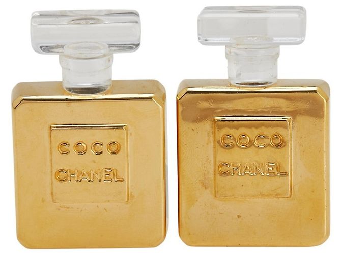Orecchini a clip chiari e dorati di Chanel D'oro - vista 2