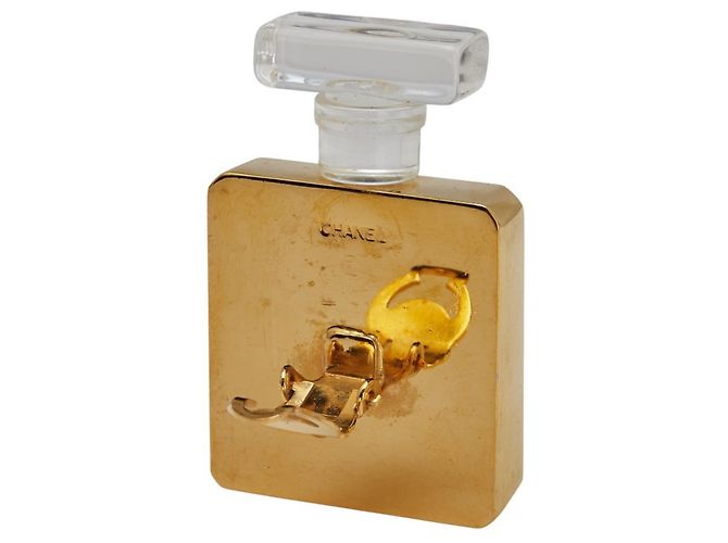 Orecchini a clip chiari e dorati di Chanel D'oro - vista 4