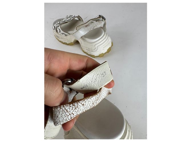 Sandali in pelle Miu Miu vintage / Sneakers bianchi 37 Bianco - vista 8