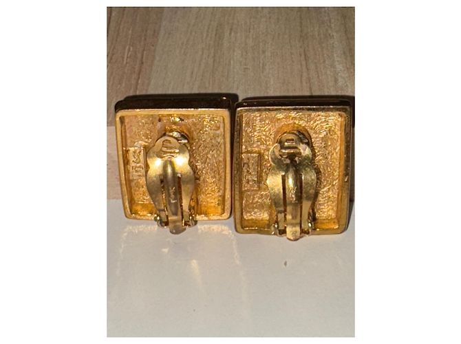 Orecchini Yves Saint Laurent clip martellati oro D'oro - vista 2