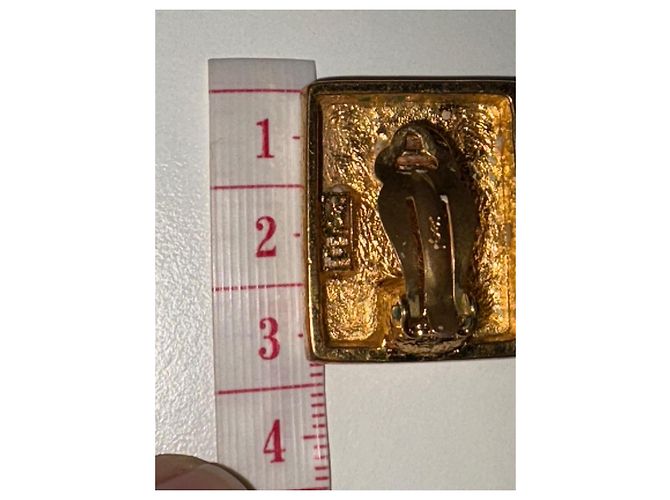 Orecchini Yves Saint Laurent clip martellati oro D'oro - vista 3