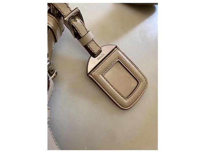 Prada Jacquard Handtasche in Eggshell aus Stoff Aus weiß - Ansicht 5